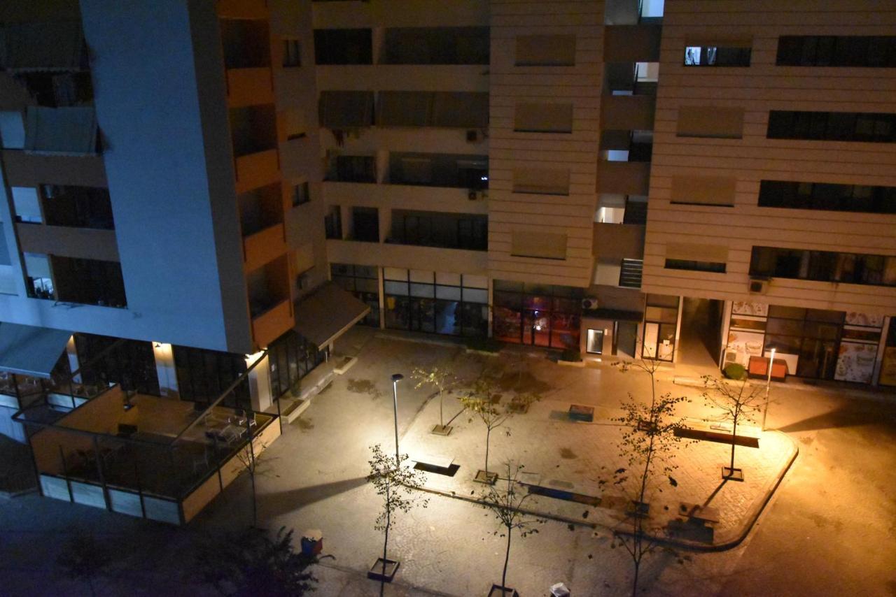 Park Hotel Tirana Yzberishti Exterior foto